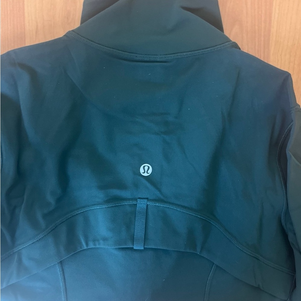 Define jacket - Picture 3 of 3